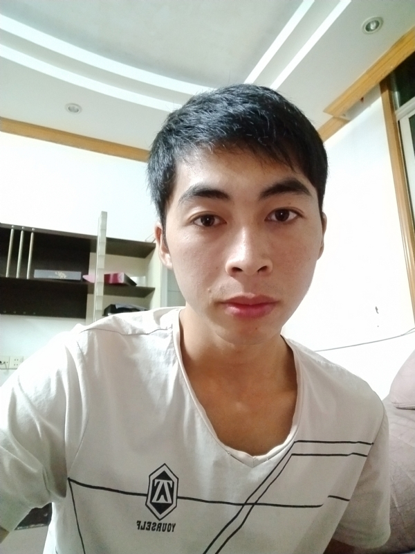 似微笑的第一张照片--南京相亲服务中心