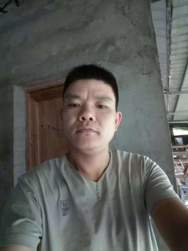 寻找幸福的第一张照片--南京相亲服务中心