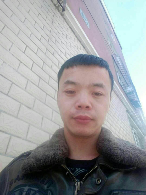 八零逅村民的第二张照片--南京相亲服务中心