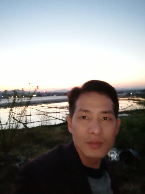 不忘初心的第一张照片--南京相亲服务中心