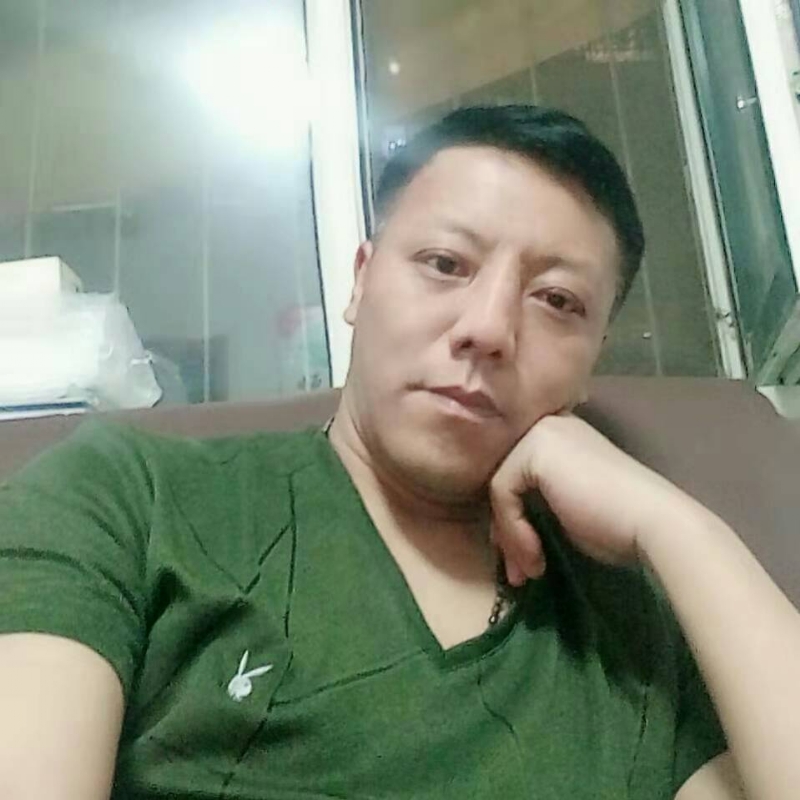 龍行天下的第一张照片--南京相亲服务中心