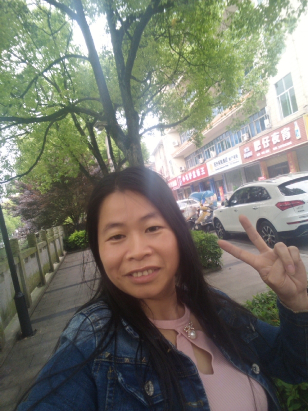 平凡的第一张照片--南京相亲服务中心