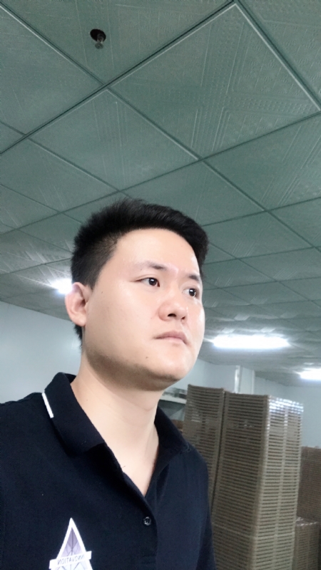 伟的第一张照片--南京相亲服务中心