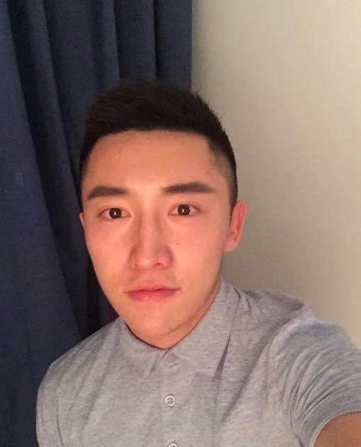 灰太狼的第一张照片--南京相亲服务中心