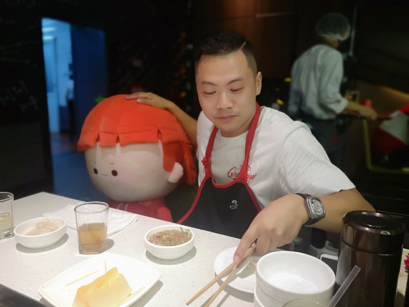 逆行的第一张照片--南京相亲服务中心