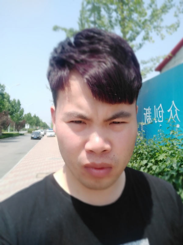 迷迭无情的第一张照片--南京相亲服务中心