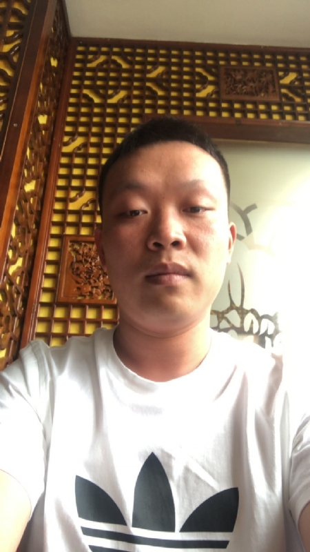 唐子龙的第一张照片--南京相亲服务中心