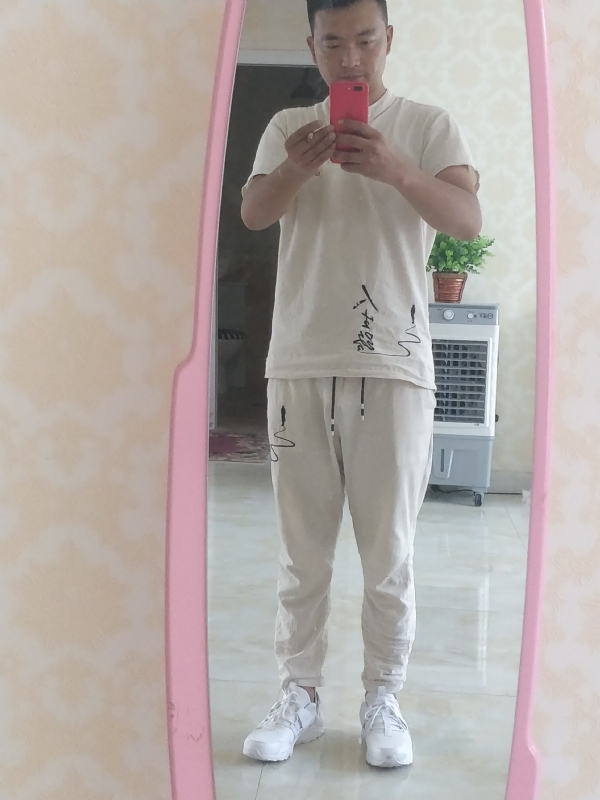 一天一根烟的第二张照片--南京相亲服务中心