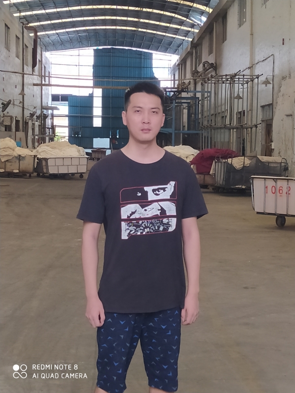 六月雨的第一张照片--南京相亲服务中心