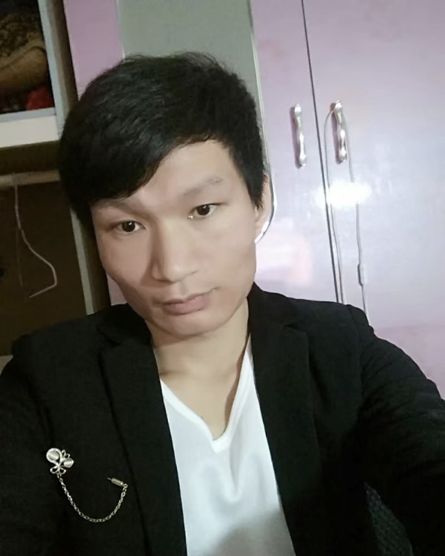季绍伟的第二张照片--南京相亲服务中心