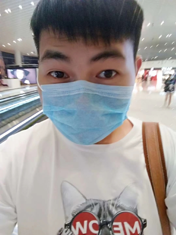 咔咔一顿的第一张照片--南京相亲服务中心