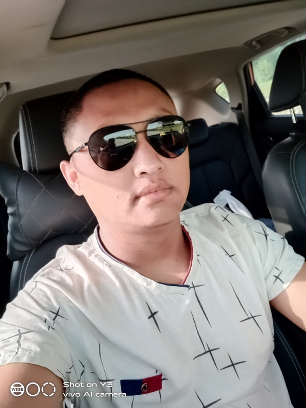 寻缘的第一张照片--南京相亲服务中心