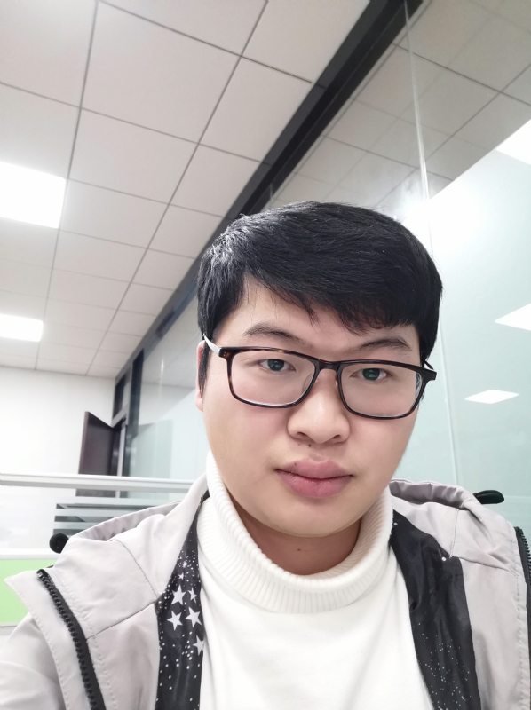 乀漓洛的第一张照片--南京相亲服务中心