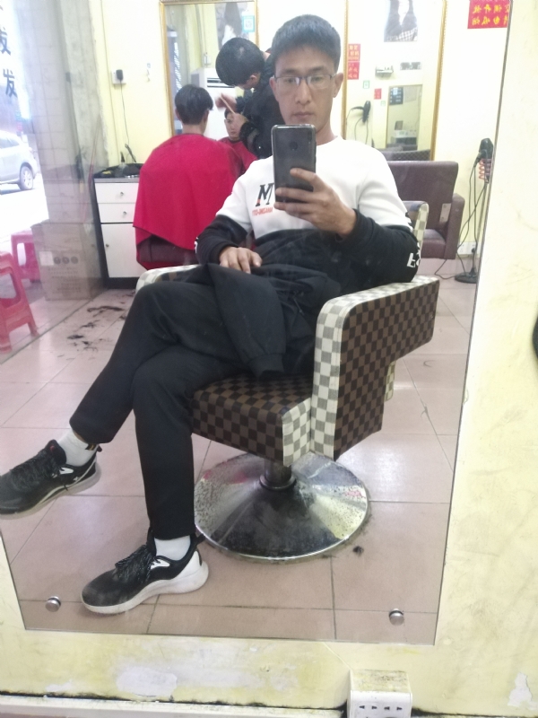hushuai的第一张照片--南京相亲服务中心