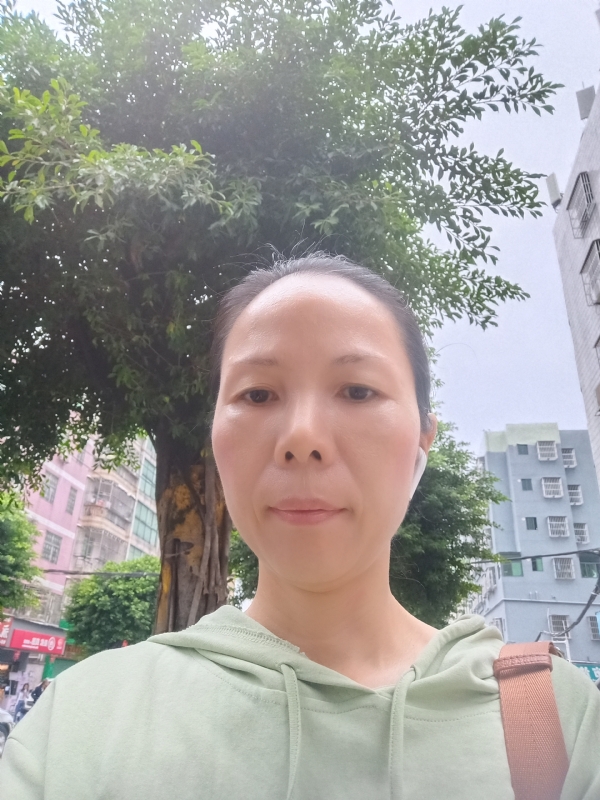容容的第一张照片--南京相亲服务中心