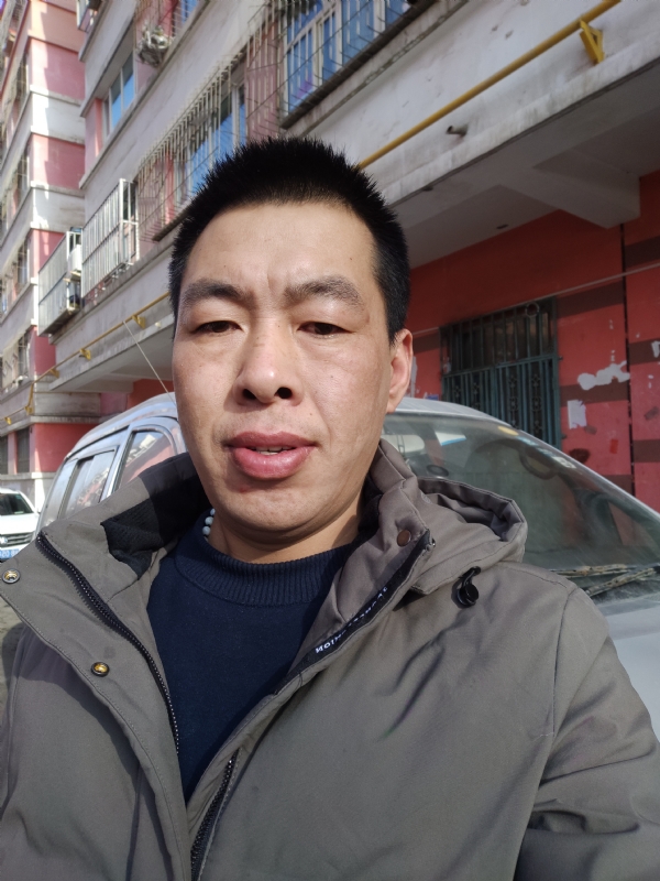 华哥的第一张照片--南京相亲服务中心