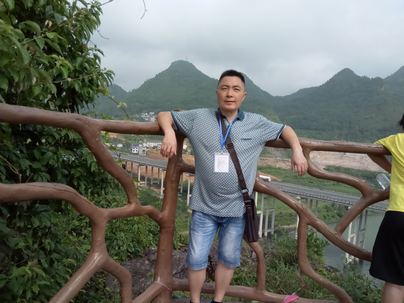 岁月无声的第一张照片--南京相亲服务中心