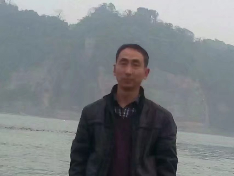 玉树临疯的第二张照片--南京相亲服务中心