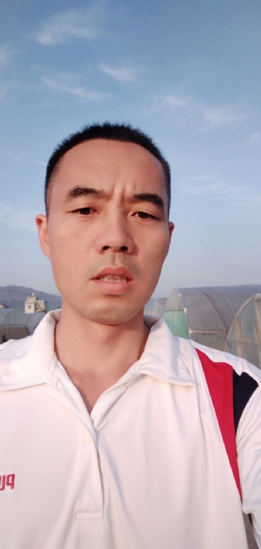 大头鱼的第一张照片--南京相亲服务中心
