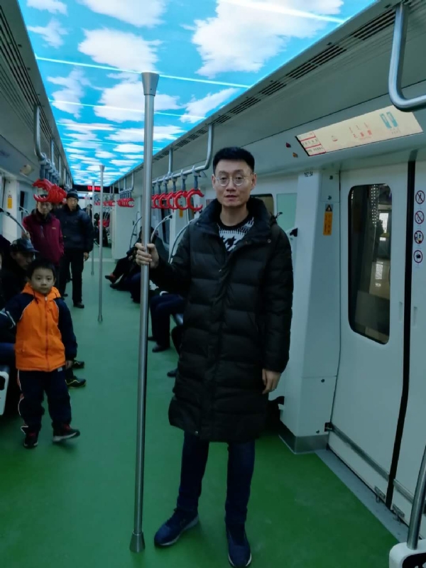 朱利安的第三张照片--南京相亲服务中心