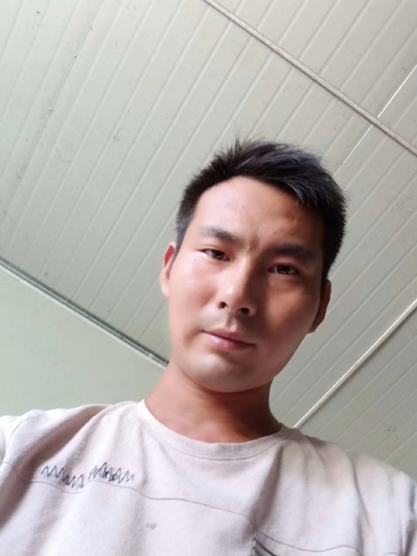 快乐肥宅水的第一张照片--南京相亲服务中心