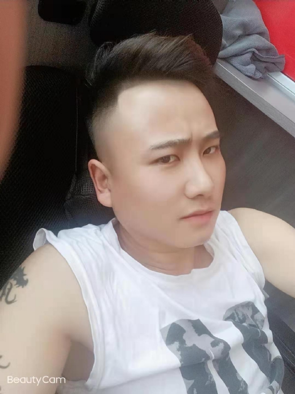 上善若水的第二张照片--南京相亲服务中心