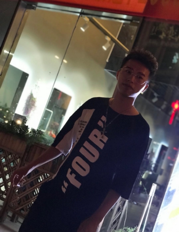 寻找的第一张照片--南京相亲服务中心
