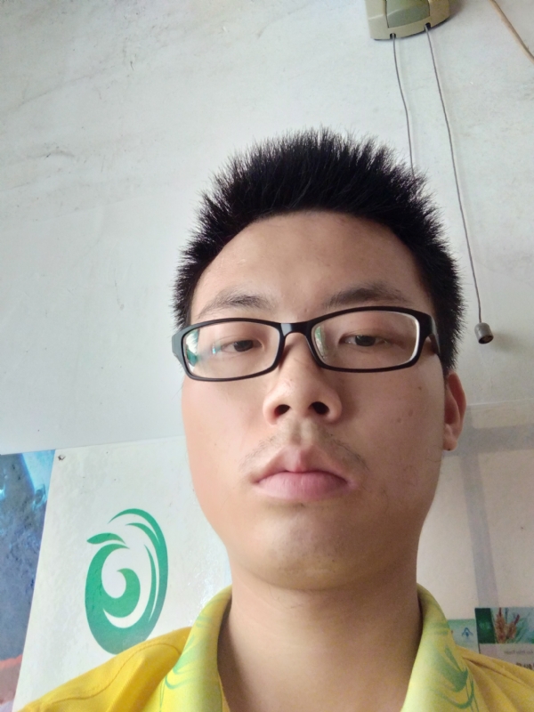 舒荷的第一张照片--南京相亲服务中心