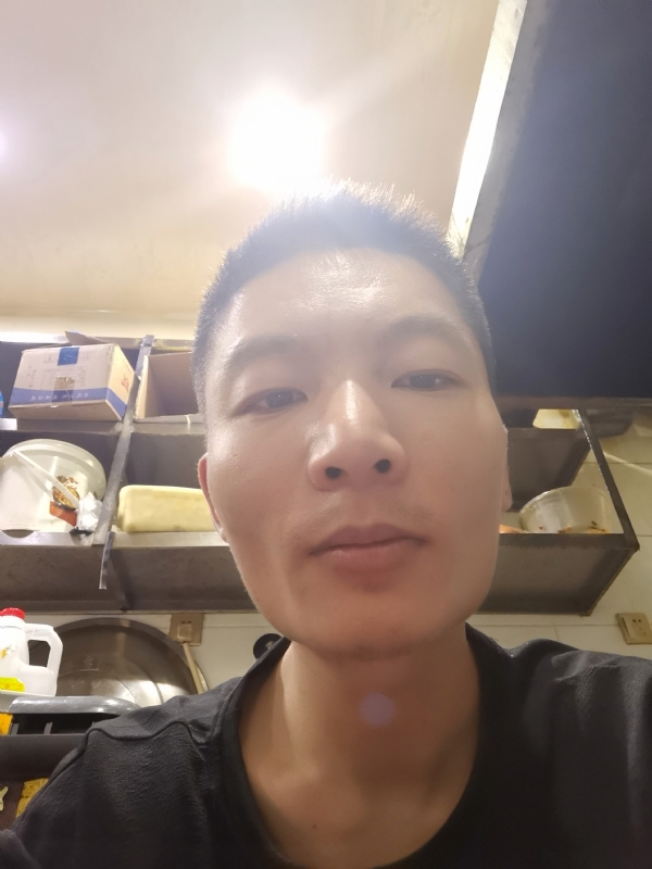 邹先生的第一张照片--南京相亲服务中心