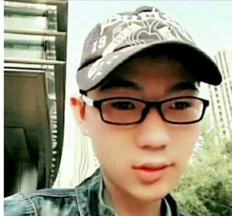 小霪虫的第三张照片--南京相亲服务中心