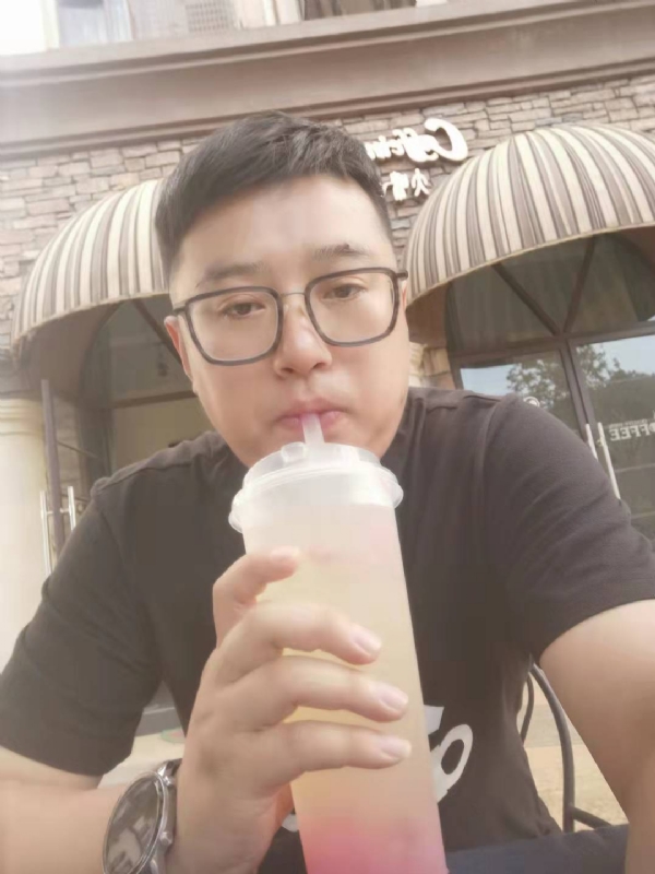 半旧情怀的第一张照片--南京相亲服务中心