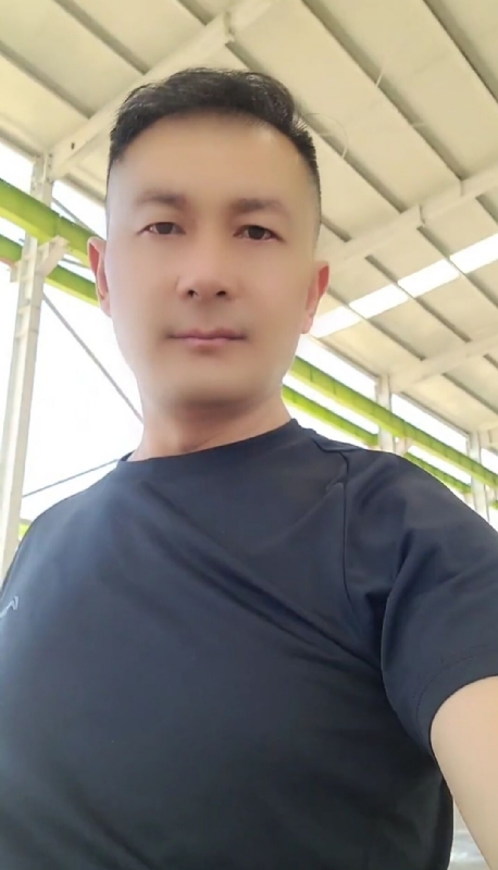 ZHANGHAO的第一张照片--南京相亲服务中心