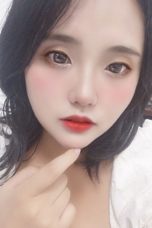 妮妮的第二张照片--南京相亲服务中心
