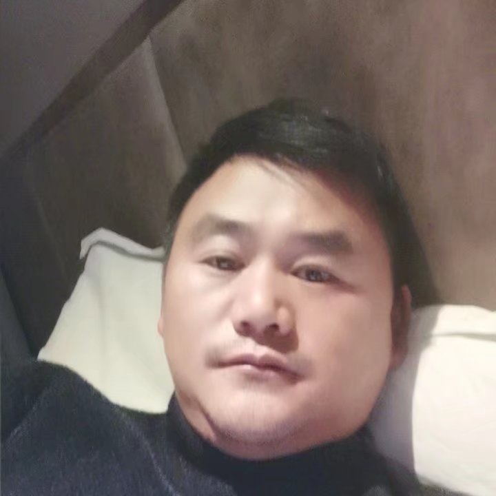 奔跑的第四张照片--南京相亲服务中心