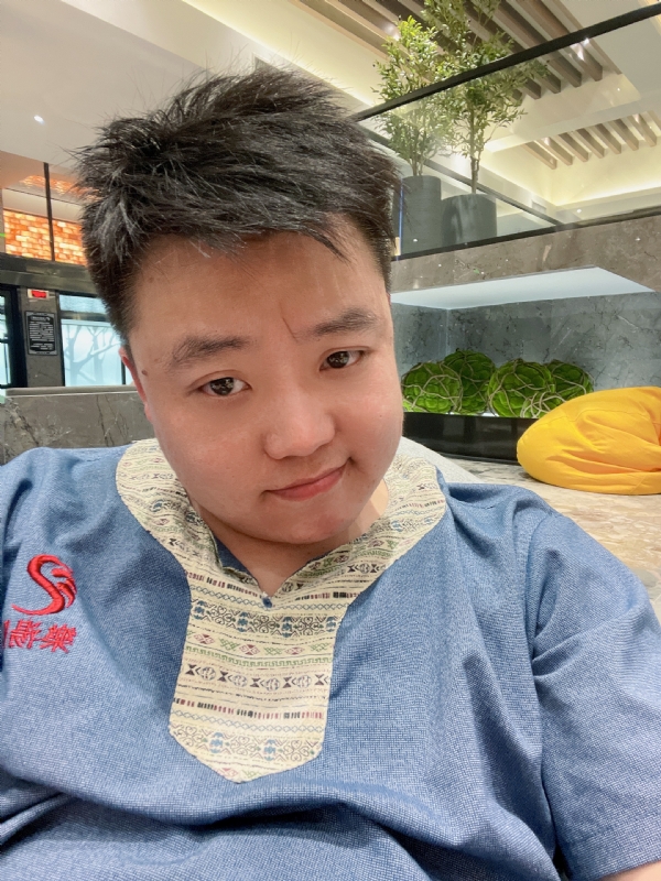 小恶魔的第一张照片--南京相亲服务中心