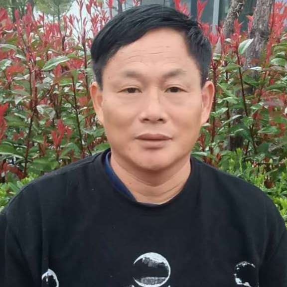 老黄牛的第一张照片--南京相亲服务中心