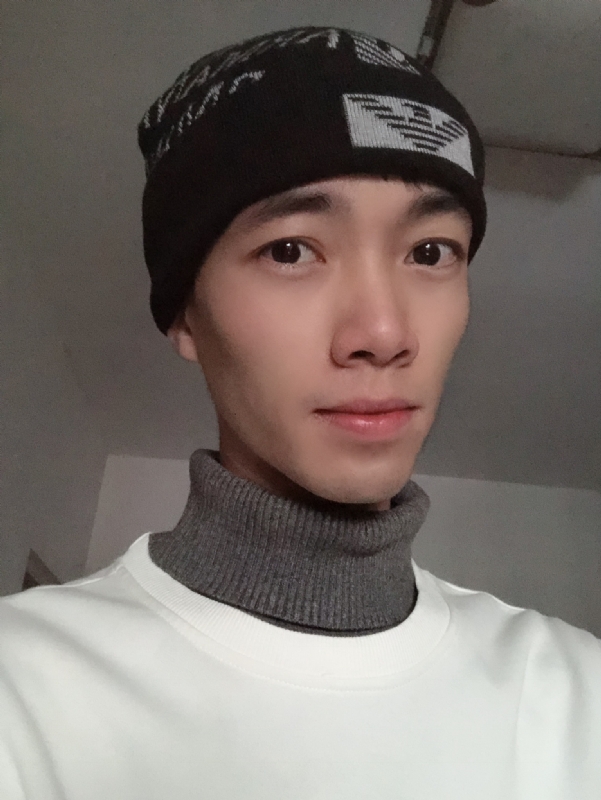 小良先生的第一张照片--南京相亲服务中心
