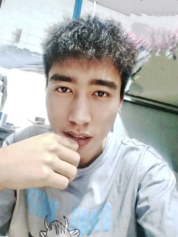 未来可期的第一张照片--南京相亲服务中心
