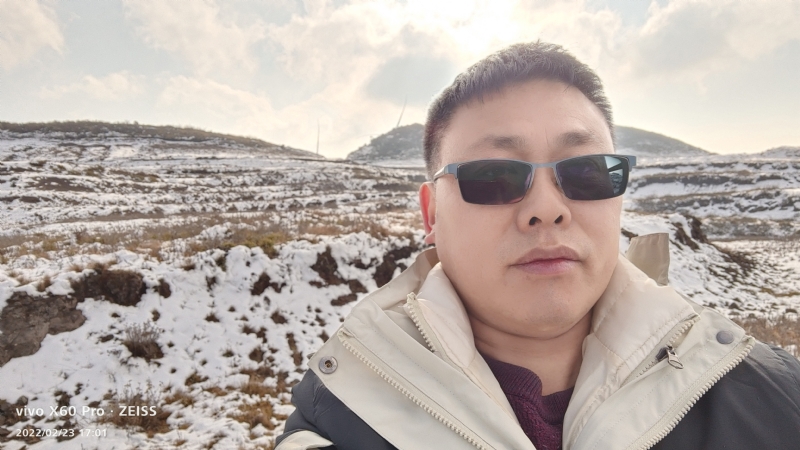 碧波绿叶的第一张照片--南京相亲服务中心