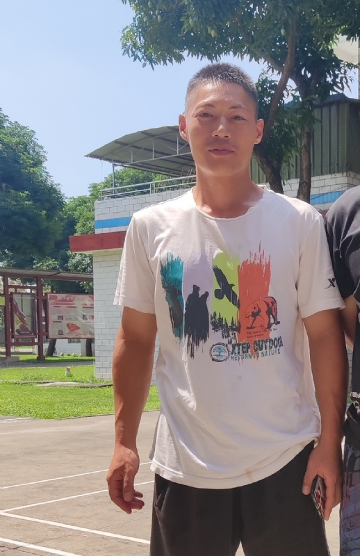 孤鹰的第一张照片--南京相亲服务中心