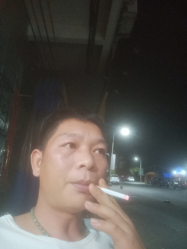 善解人意的第二张照片--南京相亲服务中心