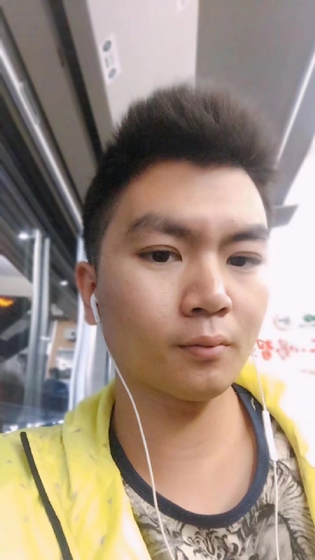 瑞泽的第一张照片--南京相亲服务中心