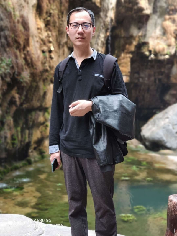 追日的第一张照片--南京相亲服务中心
