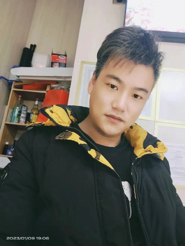 孤酒枕愁眼眠的第一张照片--南京相亲服务中心