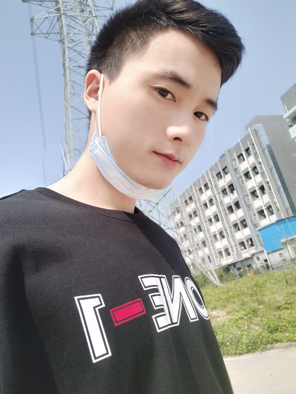 何凡的第一张照片--南京相亲服务中心