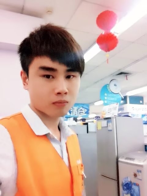 罗自强的第一张照片--南京相亲服务中心
