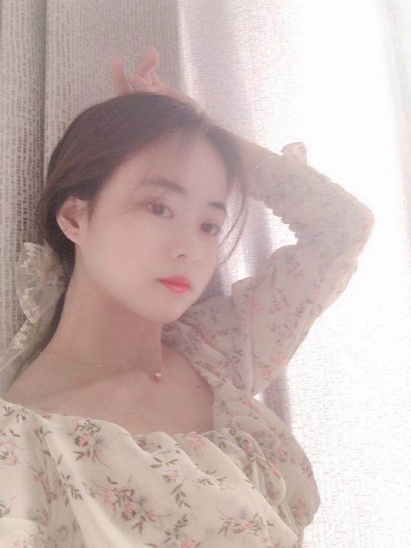 泡芙的第五张照片--南京相亲服务中心