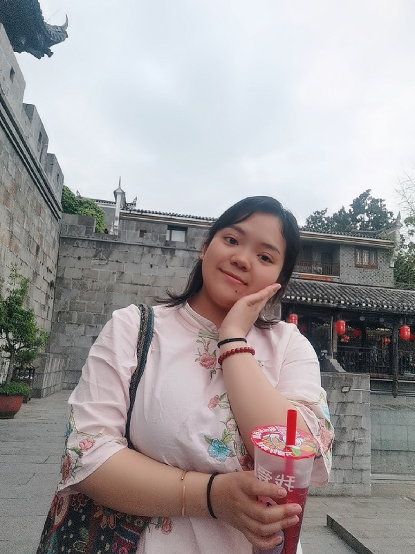 敏兮小沫的第三张照片--南京相亲服务中心