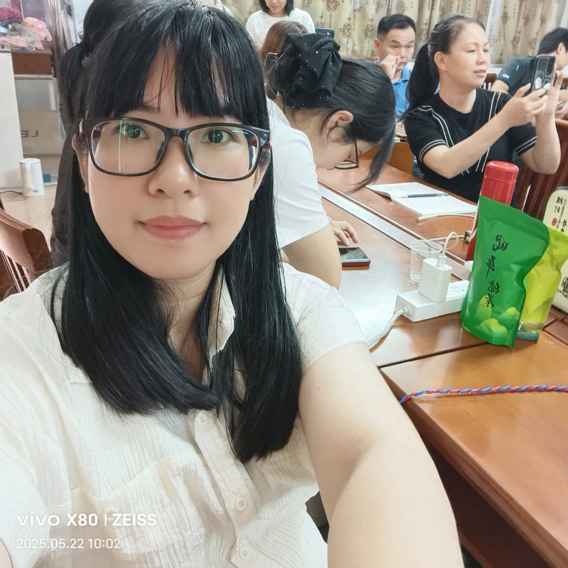 雯城慧敏的第一张照片--南京相亲服务中心