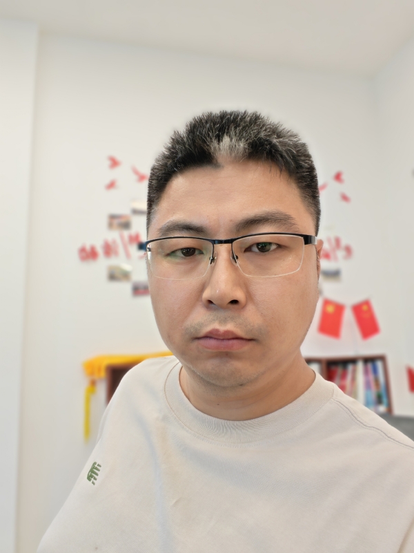 苦海寻舟的第一张照片--南京相亲服务中心